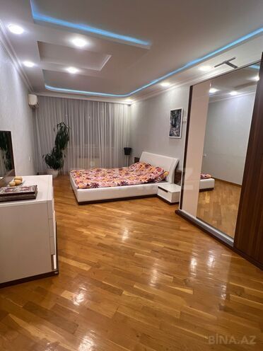 Сдаётся 4-комн. новостройка 143 м², м. Нариман Нариманов, photo 1 from 16