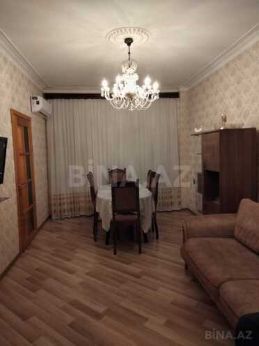 Сдаётся 2-комн. вторичка 55 м², м. Мемар Аджеми, photo 1 from 11