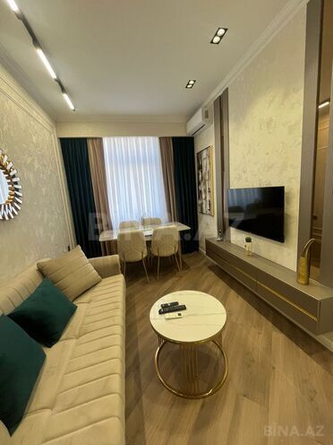 Сдаётся 2-комн. новостройка 45 м², м. Кара Караев, photo 1 from 19