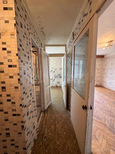 Продаётся 2-комн. вторичка 55 м², м. Элмляр Академиясы, photo 10 from 14
