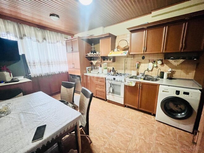 Продаётся 3-комн. вторичка 85 м², м. 8 ноября, photo 4 from 16
