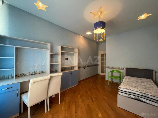 Сдаётся 3-комн. новостройка 120 м², м. 8 ноября, photo 9 from 19