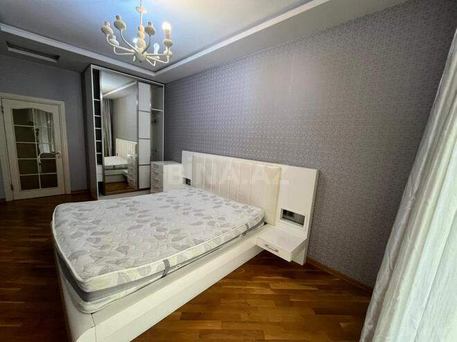 Сдаётся 3-комн. новостройка 120 м², м. 8 ноября, photo 4 from 19