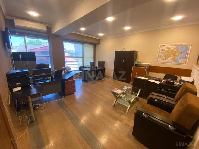 Сдаётся 3-комн. офис 120 м², м. Мемар Аджеми, photo 1 from 11