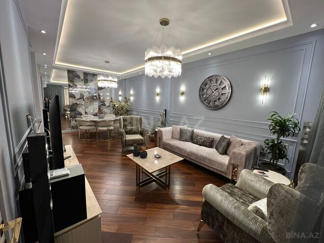 Сдаётся 2-комн. новостройка 105 м², м. 8 ноября, photo 1 from 21