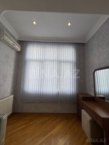 Сдаётся 3-комн. вторичка 105 м², м. Сахил, photo 17 from 19