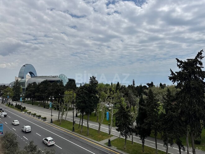 Сдаётся 3-комн. вторичка 105 м², м. Сахил, photo 10 from 19