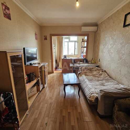 Продаётся 1-комн. вторичка 24 м², м. Ази Асланов, photo 3 from 8