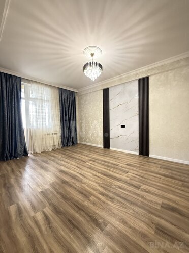 Продаётся 2-комн. новостройка 67 м², м. Иншаатчылар, photo 1 from 12
