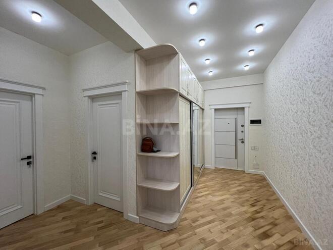 Продаётся 3-комн. новостройка 106 м², м. Ази Асланов, photo 12 from 17