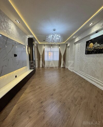 Продаётся 3-комн. новостройка 135 м², м. Иншаатчылар, photo 1 from 13