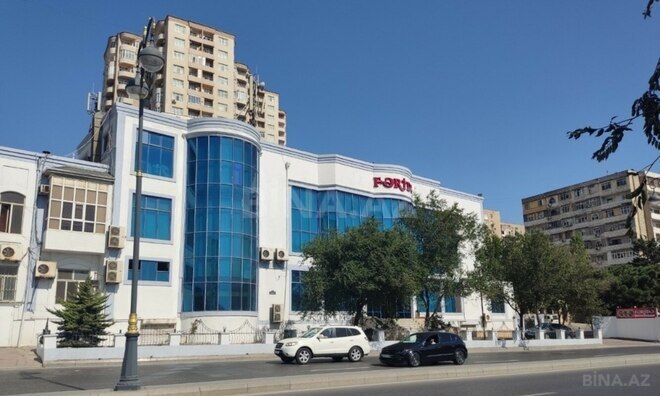 Продаётся 3-комн. новостройка 95 м², м. Ази Асланов, photo 1 from 13