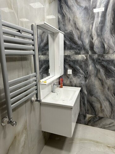 Сдаётся 3-комн. новостройка 136 м², м. Ази Асланов, photo 14 from 17