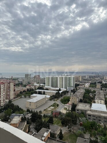 Сдаётся 3-комн. новостройка 136 м², м. Ази Асланов, photo 1 from 17