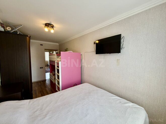 Продаётся 2-комн. вторичка 55 м², м. Нефтчиляр, photo 10 from 19