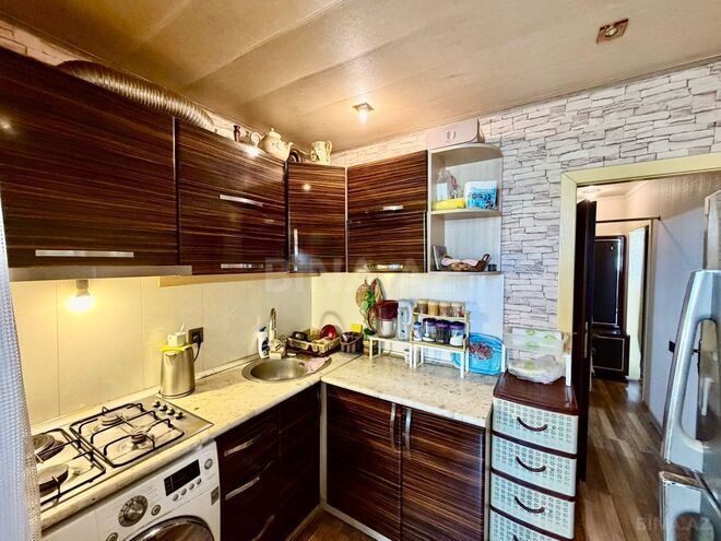 Продаётся 2-комн. вторичка 55 м², м. Нефтчиляр, photo 17 from 19