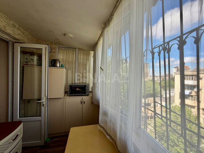 Продаётся 2-комн. вторичка 55 м², м. Нефтчиляр, photo 13 from 19