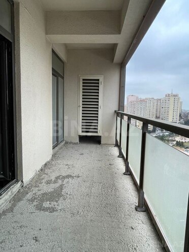 Продаётся 3-комн. новостройка 185 м², м. Элмляр Академиясы, photo 13 from 15