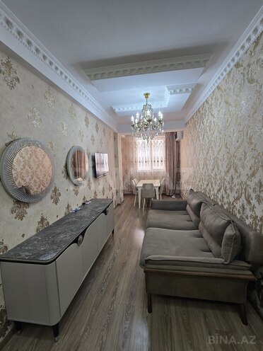 Сдаётся 2-комн. новостройка 60 м², Хатаинский р., photo 1 from 14