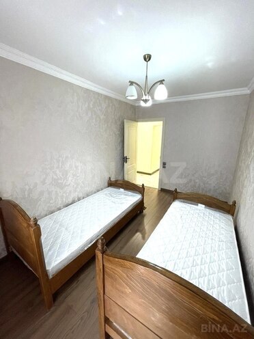 Сдаётся 3-комн. вторичка 80 м², Бинагадинский р., photo 11 from 20