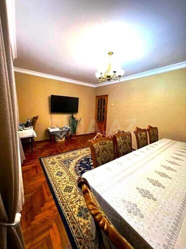 Продаётся 3-комн. вторичка 60 м², м. Ази Асланов, photo 1 from 15