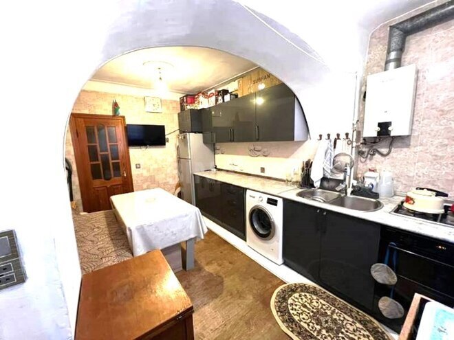 Продаётся 3-комн. вторичка 60 м², м. Ази Асланов, photo 11 from 15