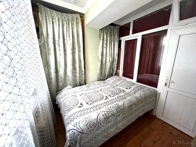 Продаётся 3-комн. вторичка 60 м², м. Ази Асланов, photo 4 from 15