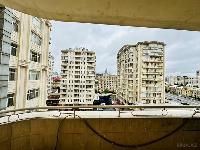 Сдаётся 3-комн. новостройка 113 м², м. Нариман Нариманов, photo 17 from 24