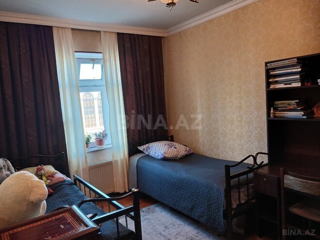 Продаётся 4-комн. вторичка 80 м², photo 17 from 26