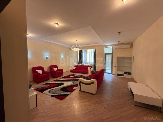 Продаётся 4-комн. новостройка 212 м², м. Низами, photo 24 from 31