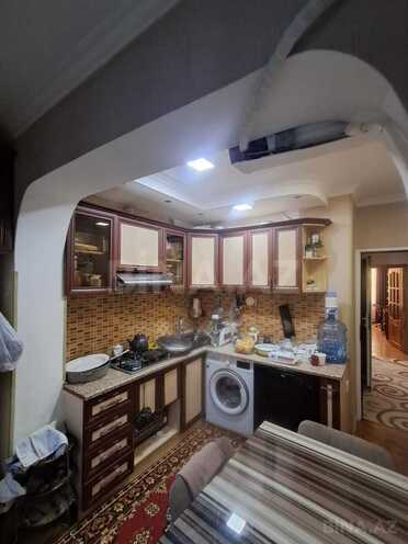 Продаётся 3-комн. вторичка 85 м², м. Ази Асланов, photo 1 from 18