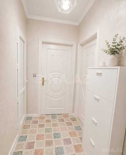 Продаётся 3-комн. вторичка 77 м², м. Мемар Аджеми, photo 9 from 10