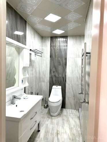 Сдаётся 2-комн. новостройка 70 м², м. Ази Асланов, photo 10 from 14