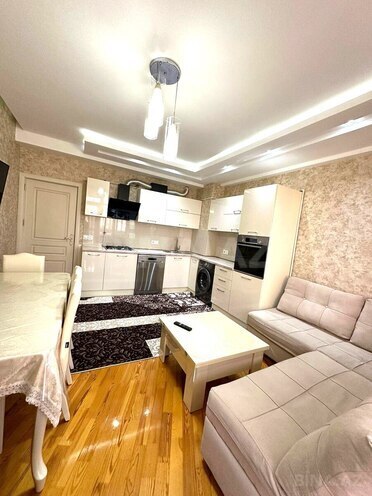Сдаётся 2-комн. новостройка 70 м², м. Ази Асланов, photo 4 from 14