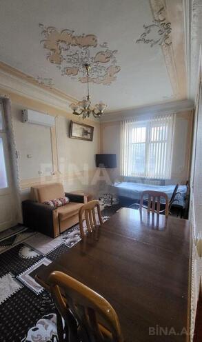 Продаётся 2-комн. вторичка 60 м², м. Нариман Нариманов, photo 1 from 11