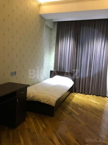 Сдаётся 3-комн. новостройка 135 м², м. Шах Исмаил Хатаи, photo 7 from 23