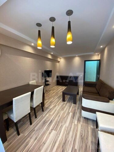Продаётся 2-комн. вторичка 75 м², Ясамальский р., photo 4 from 16
