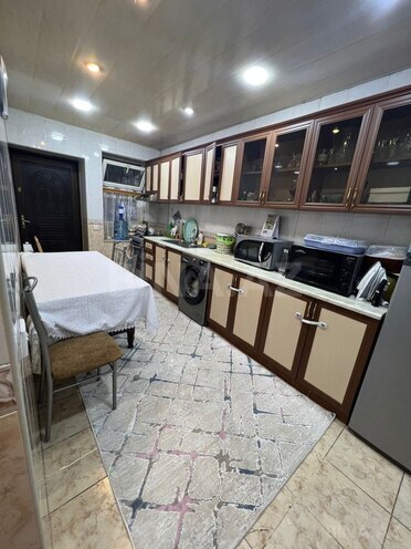 Продаётся 4-комн. вторичка 125 м², пос. Бакиханова, photo 14 from 17