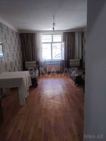 Продаётся 1-комн. вторичка 33 м², м. Гянджлик, photo 1 from 6
