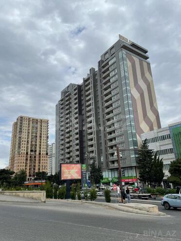 Продаётся 3-комн. новостройка 185 м², м. Элмляр Академиясы, photo 1 from 9