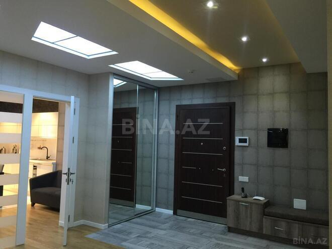 Продаётся 4-комн. новостройка 205 м², м. Низами, photo 17 from 29