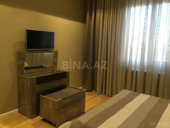 Продаётся 4-комн. новостройка 205 м², м. Низами, photo 28 from 29