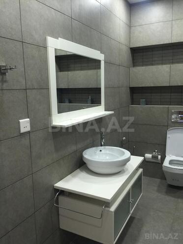 Продаётся 4-комн. новостройка 205 м², м. Низами, photo 19 from 29