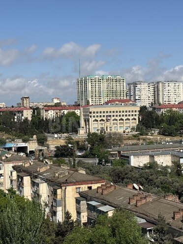 Сдаётся 2-комн. новостройка 65 м², м. Нефтчиляр, photo 10 from 11