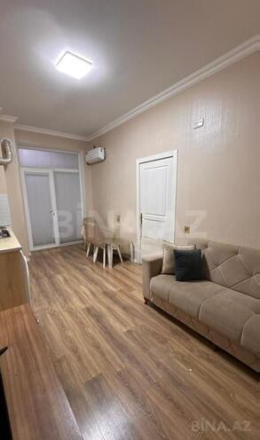 Продаётся 1-комн. новостройка 50 м², Ясамальский р., photo 1 from 14