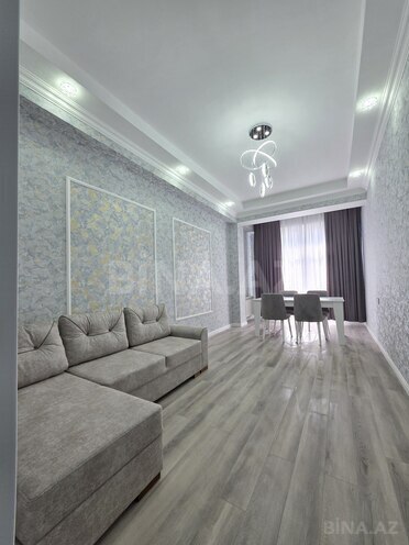 Сдаётся 2-комн. новостройка 55 м², м. Иншаатчылар, photo 1 from 10