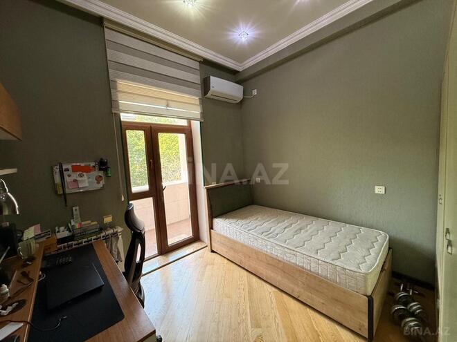 Продаётся 3-комн. вторичка 90 м², м. Низами, photo 12 from 21