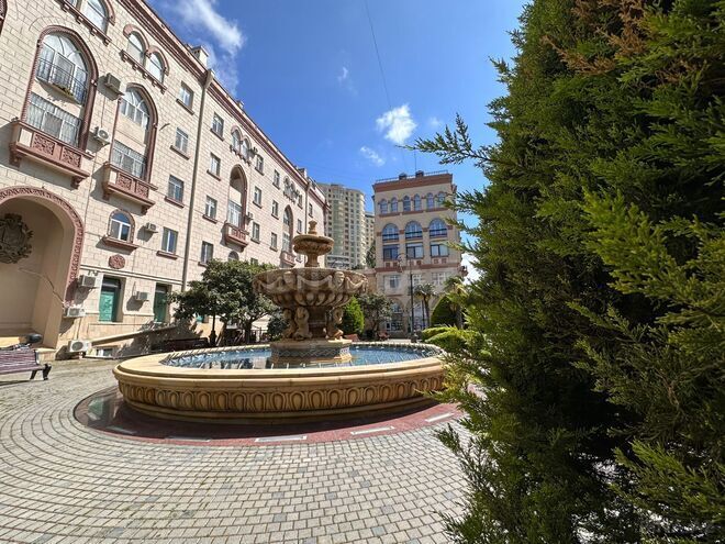 Продаётся 3-комн. вторичка 90 м², м. Низами, photo 8 from 21