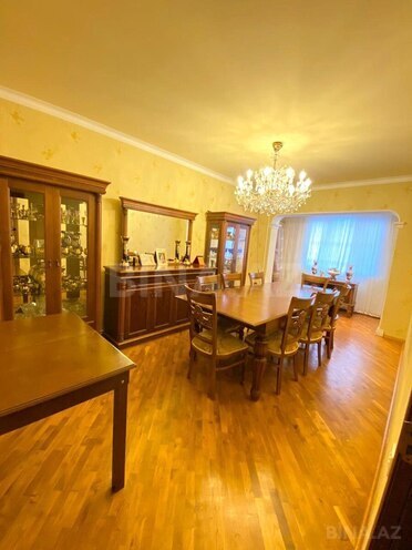 Продаётся 4-комн. вторичка 115 м², м. Насими, photo 4 from 17