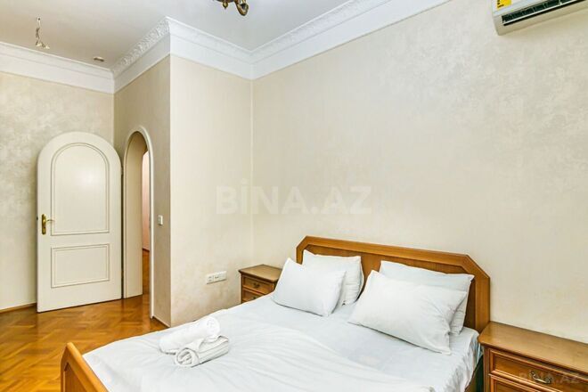 Сдаётся 3-комн. вторичка 120 м², м. Сахил, photo 7 from 20